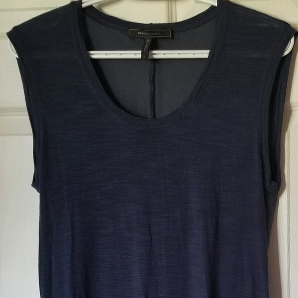 Sheer Sleeveless top Size Medium - Picture 2 of 3
